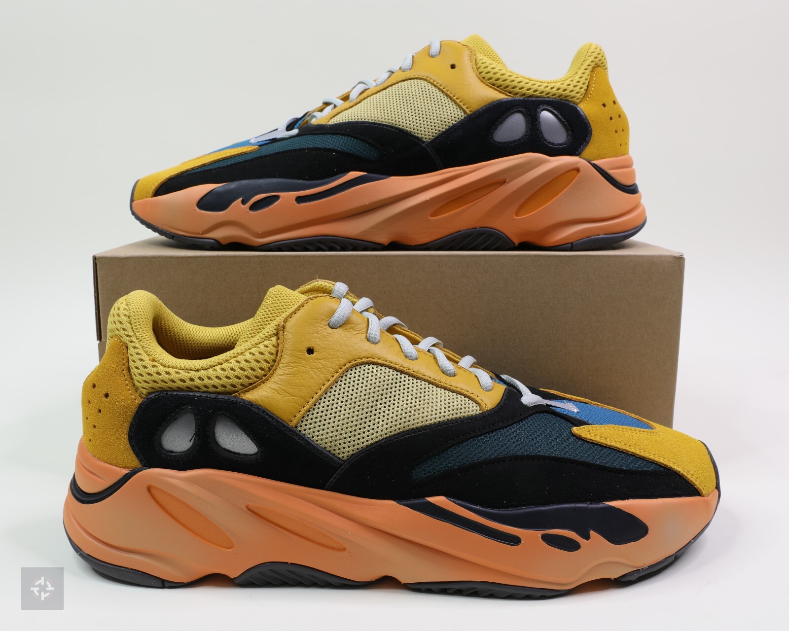Adidas Yeezy Boost 700 V1 Sun 2021 Athletic Shoes Men's Size