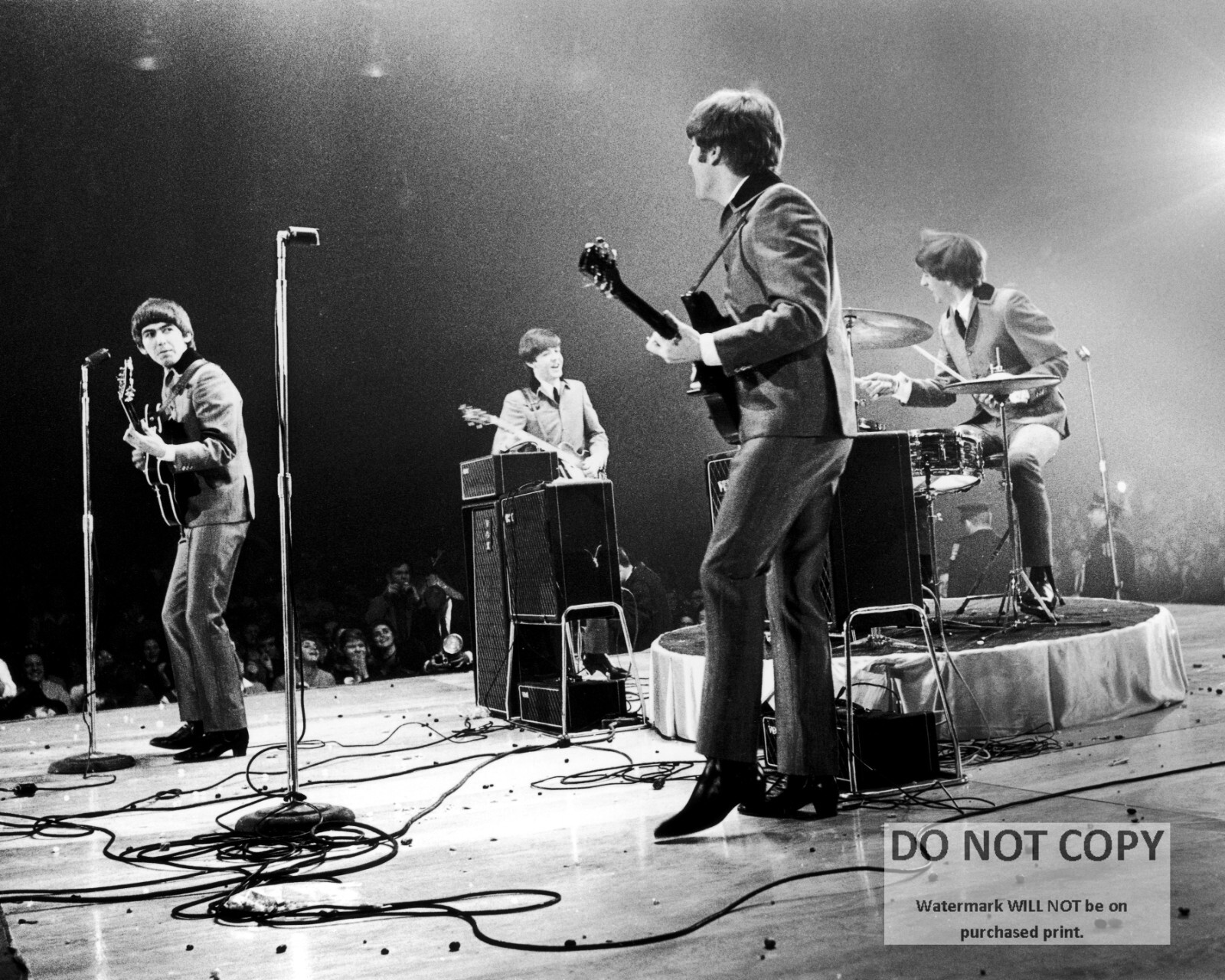 ビートルズCONCERT AT WASHINGTON COLISEUM 3枚組 The Beatles: The Washington Coliseum Concert HD (1964) - YouTube