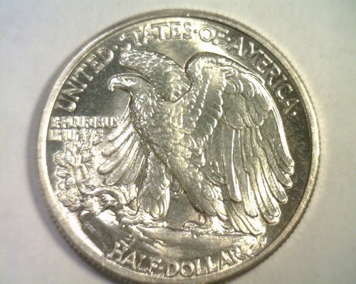 1943 WALKING LIBERTY HALF DOLLAR NICE UNCIRCULATED NICE UNC. NICE ORIGINAL COIN