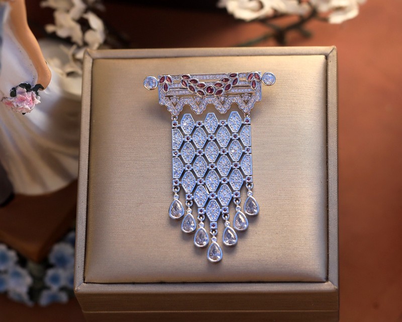 Broche Dentelle Tassel Serti Cz Blanc Rouge RhodiÃ© Art Deco Vintage Style Sa11