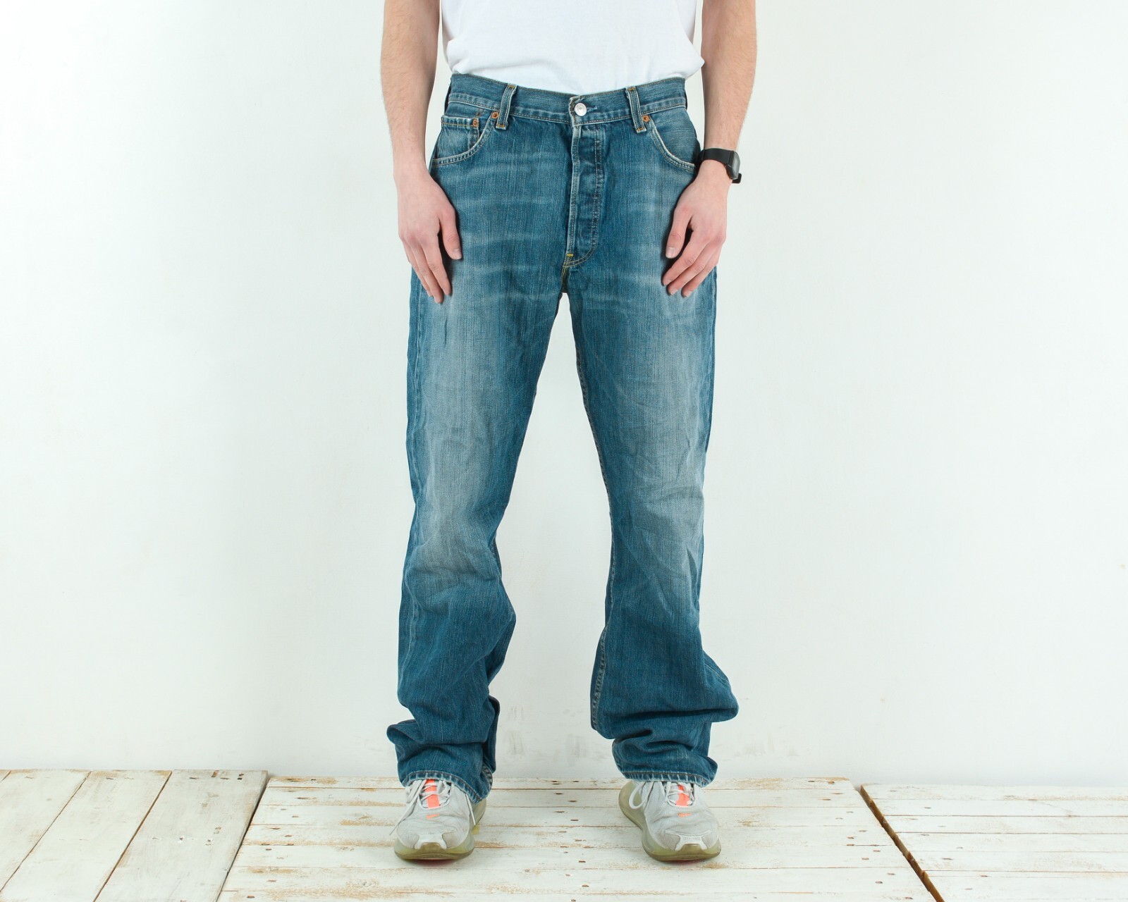 「大人気 新入荷 新品」に該当するファッション通販 L34 W36 Men 501 STRAUSS LEVI Regular Jeans Leg Straight パンツ