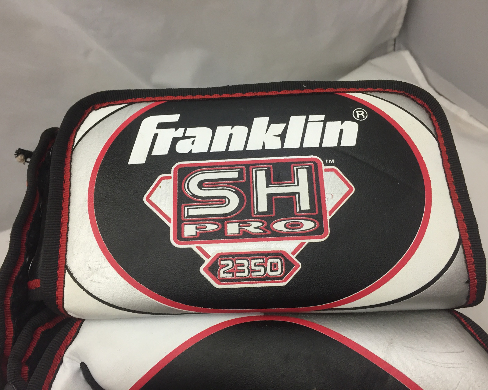 Franklin HS Pro 2350 Roller Goalie Hockey Glove - Used