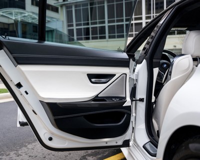 image 21 of interior