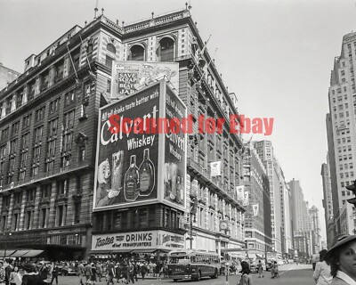 Circa 1942 New York Macy's Store Herald Square 8x10 Photo FREE SHIPPING