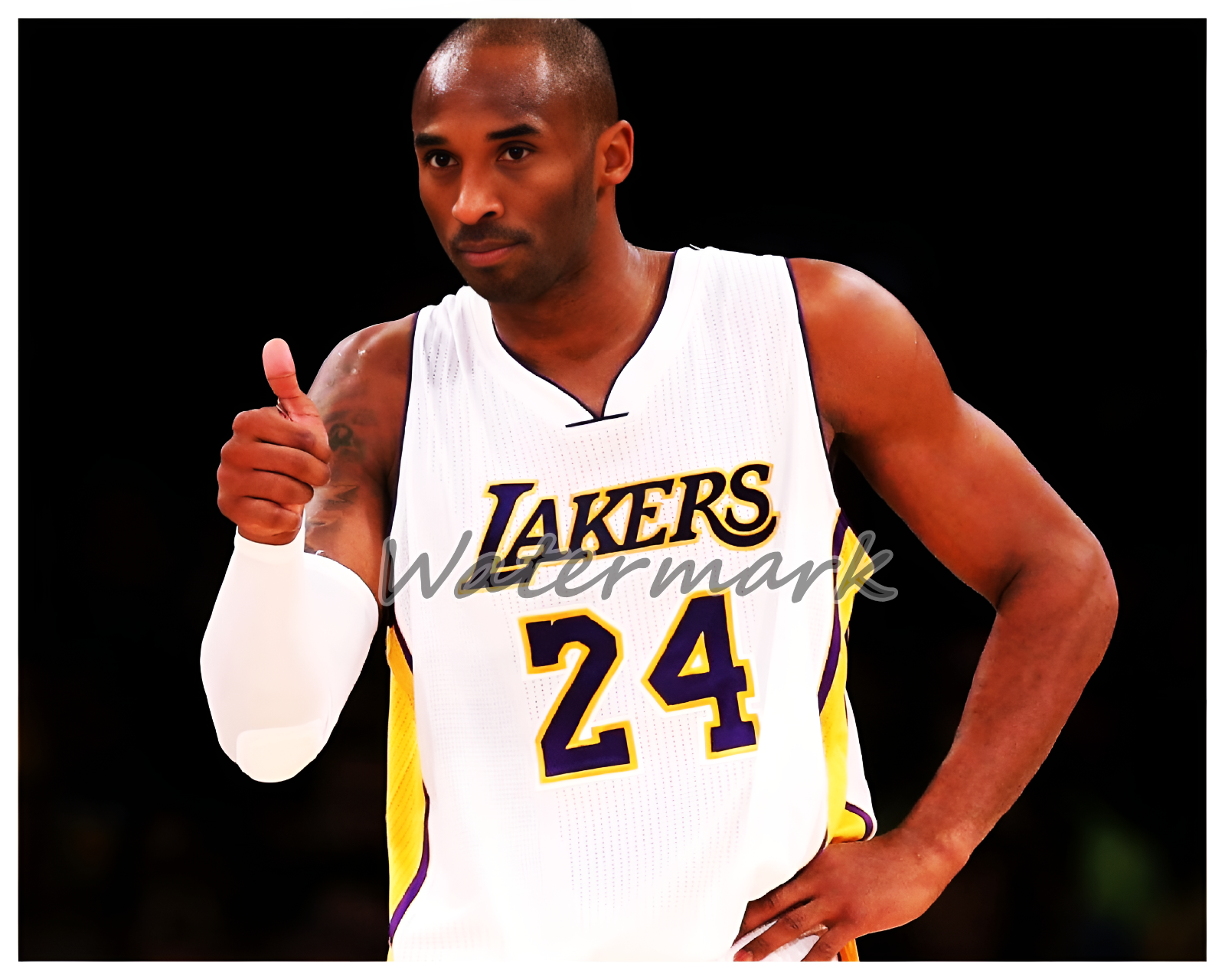 NBA Kobe Bryant LA Lakers Thumbs Up Color 8 X 10 Photo