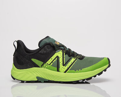 New Balance FuelCell Summit Unknown v3 Мужчины нефрит/черный