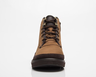 Pre-owned Ugg Highland Sport Men Chestnut In Brown