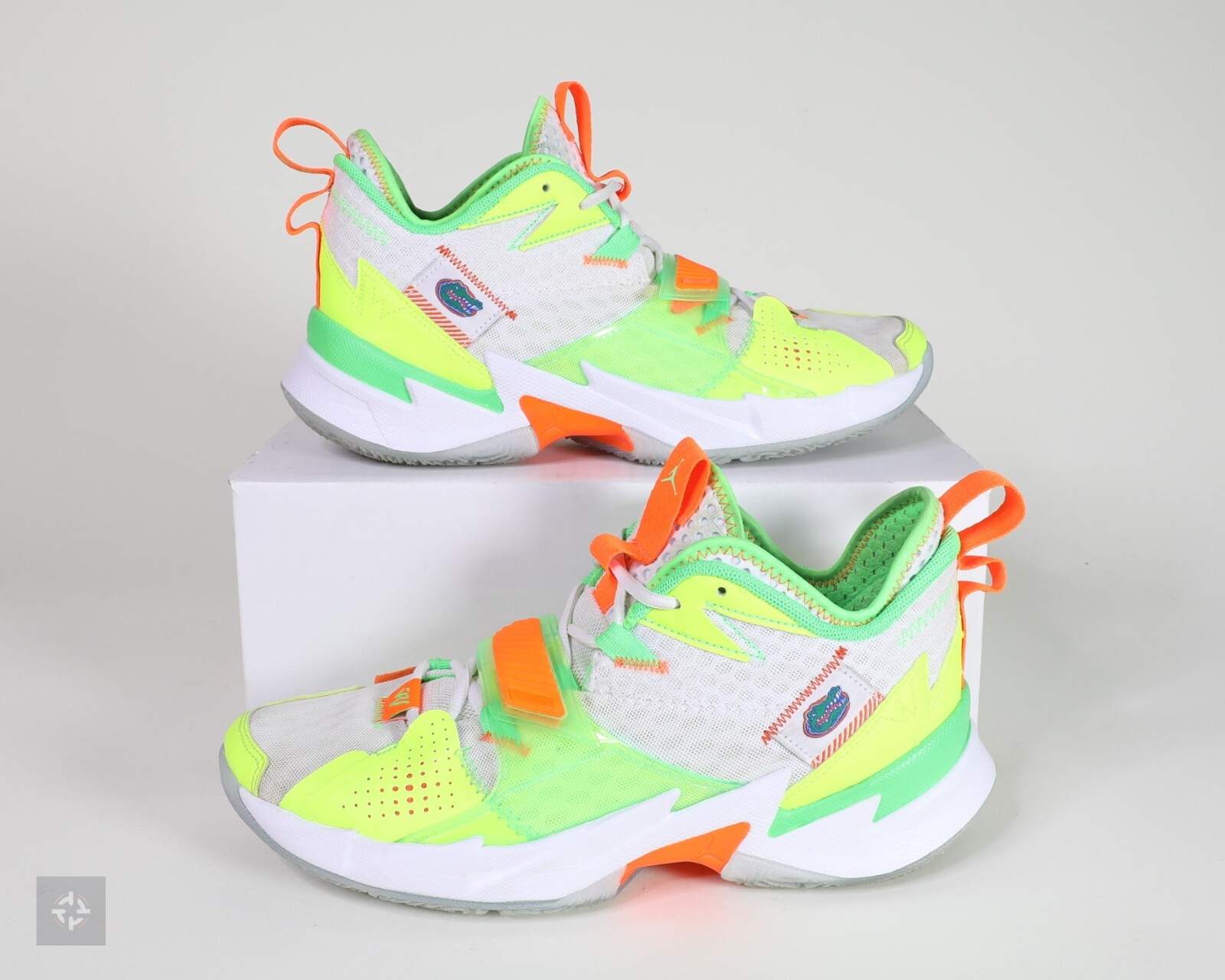 Jordan Why Not Zer0.3 Splash Zone Florida UF Player