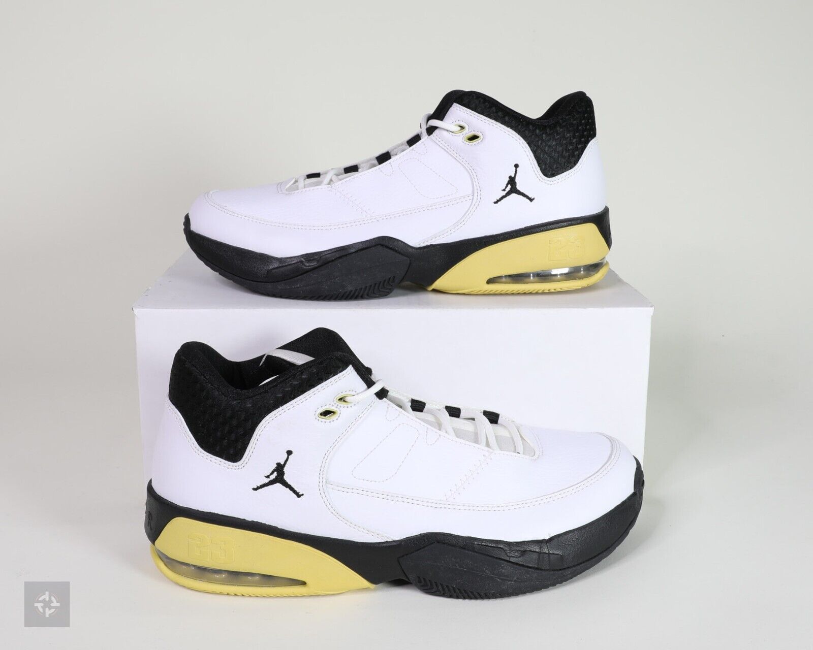 ◆正規品◆NIKE JORDAN MAX AURA 7 WHITE BLACK◆関税込◆人気◆ Jordan Max Aura 7 GS White / Summit White - Jul 2025