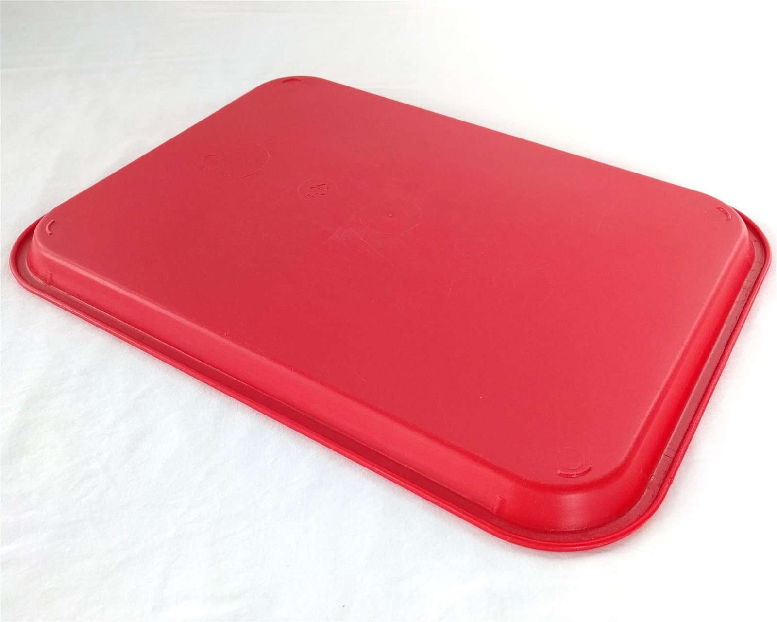 Carlisle Cafe Tray NCT1216 Red 16