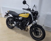 Kawasaki Z650RS