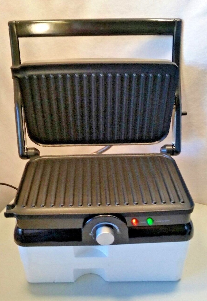 Sunbeam  2 -Slice  Panini  Maker  CKSBPM5020  nib. Never used. Tested