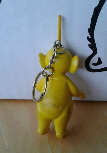 Unknown SCARY Yellow TELETUBBY Plastic PVC Key Chain TELETUBBIES Laa Laa