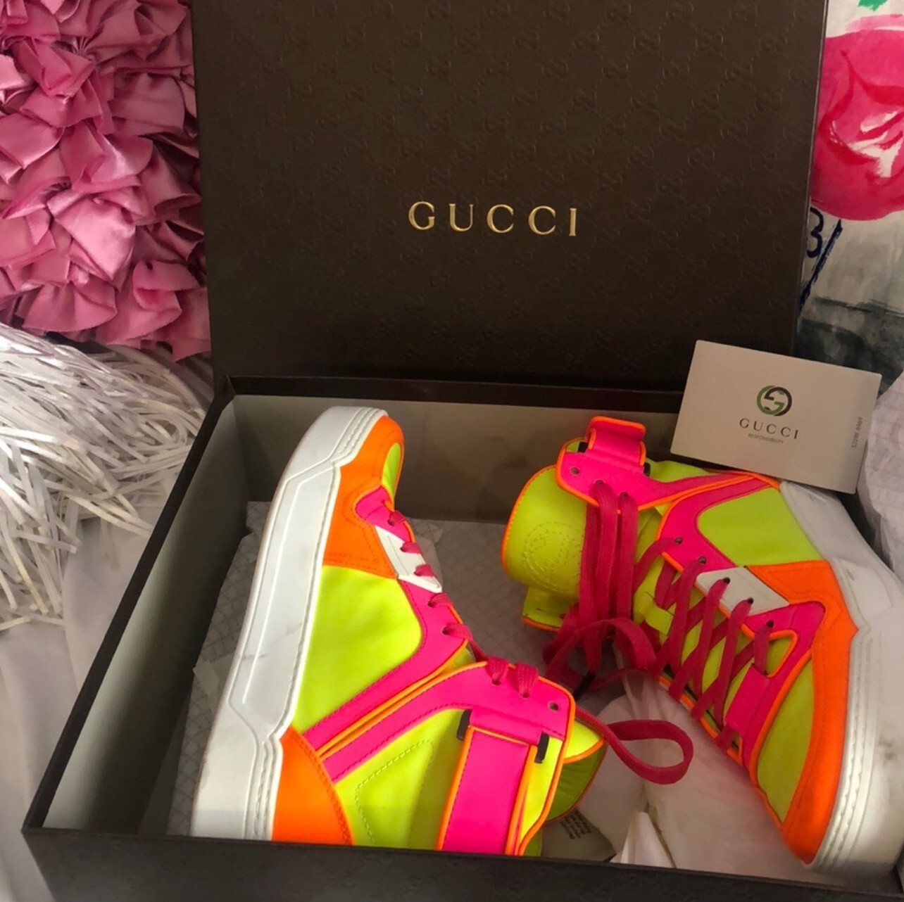 AUTHENTIC GUCCI NEON BRIGHTS HIGH TOP LEATHER SNEAKERS WITH