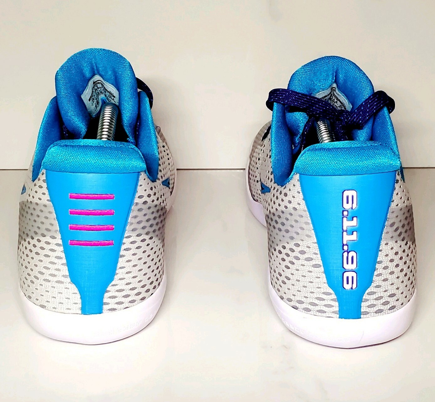 Nike KOBE BRYANT XI Draft Wrong Day 6.11.96 HORNETS 836183