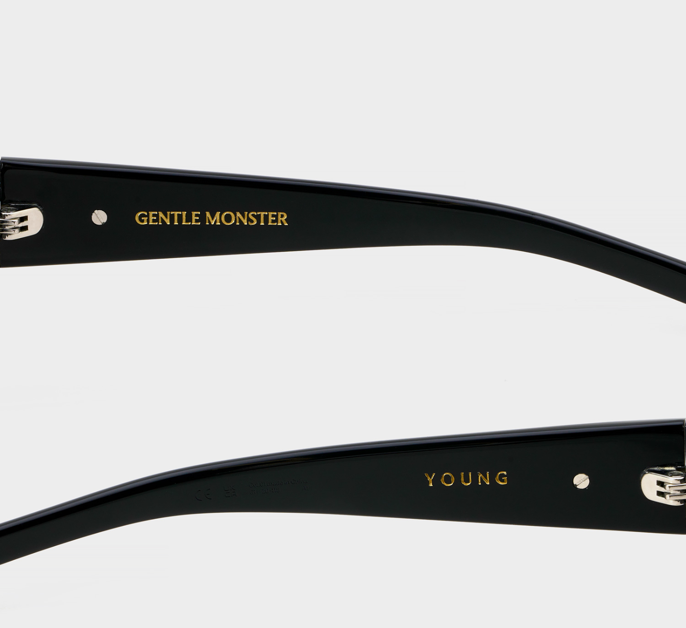 Pre-owned Gentle Monster Authentic  2024 Young 01 Black Sunglasses