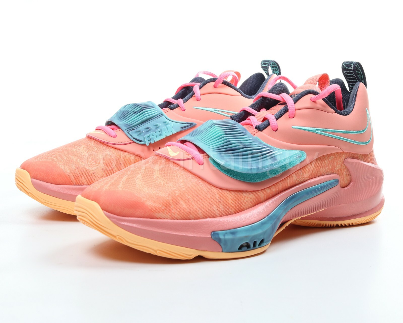 nike freak 3 crimson bliss