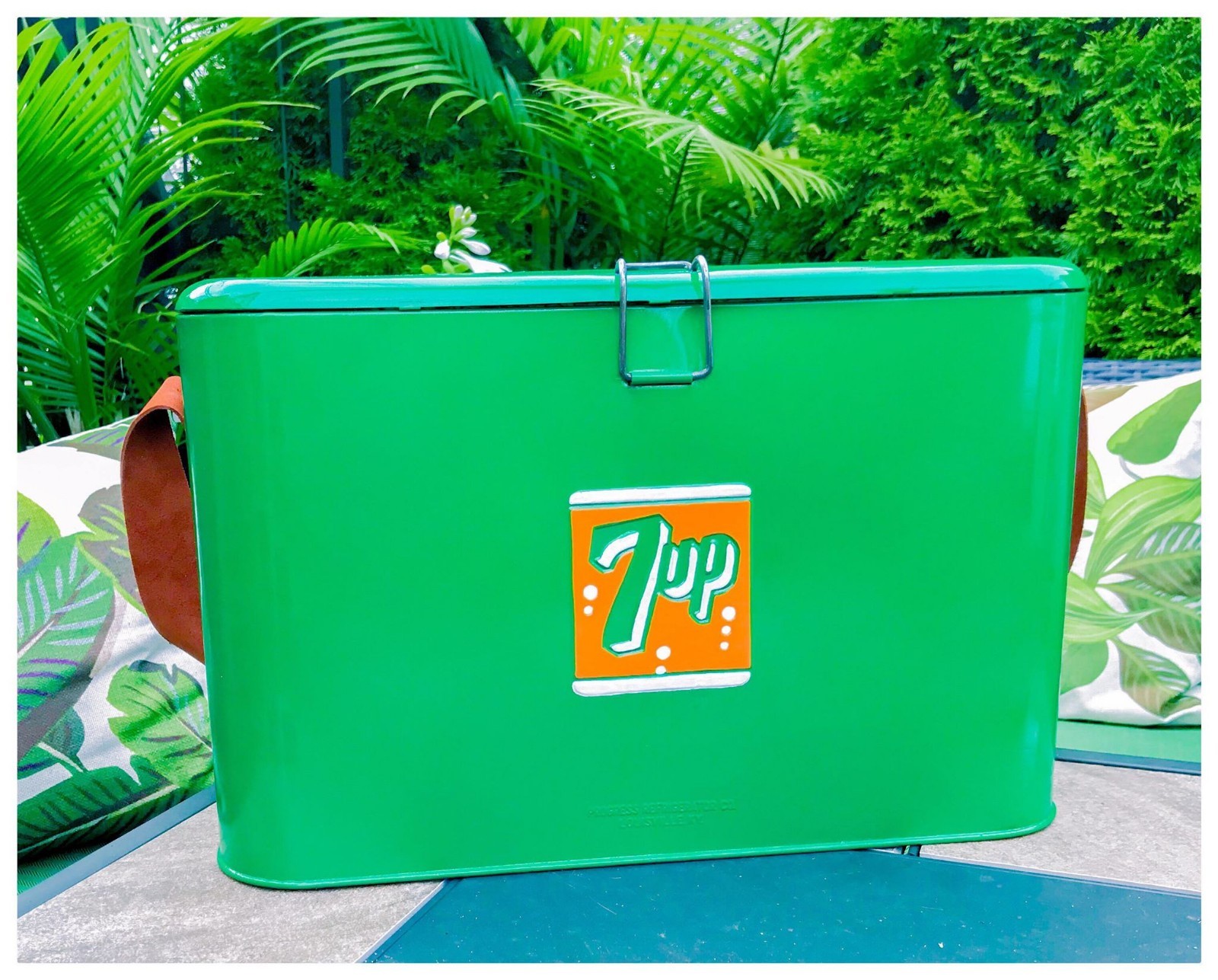 Rare 7 UP Metal Picnic Style Cooler Small Junior Sized RARE OLDER  COLA SODA