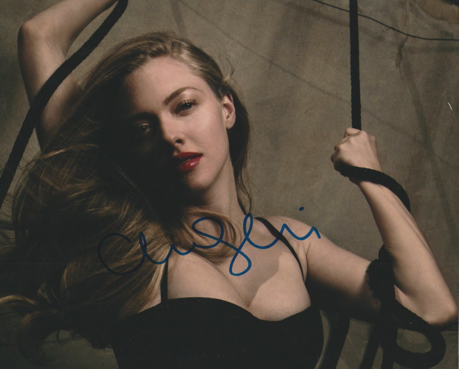 Amanda Seyfried signed 8x10 photo | eBay