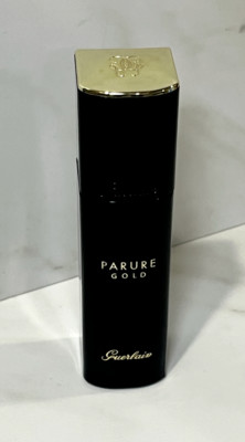 Guerlain Parure Gold Radiance Foundation Rejuvenating Effect SPF 30 - 01 - 1 oz