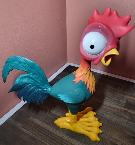Disney MOANA Squeeze and Scream Hei Hei Toy 12
