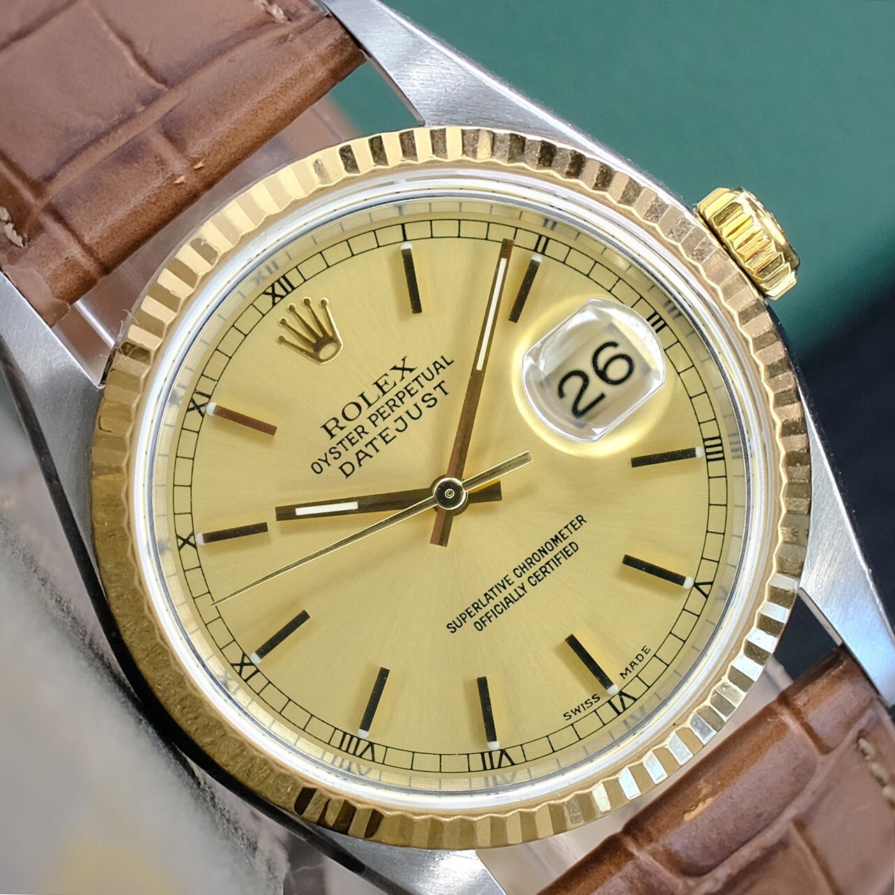 Rolex Mens Datejust 16233 Gold & Steel Champagne Dial