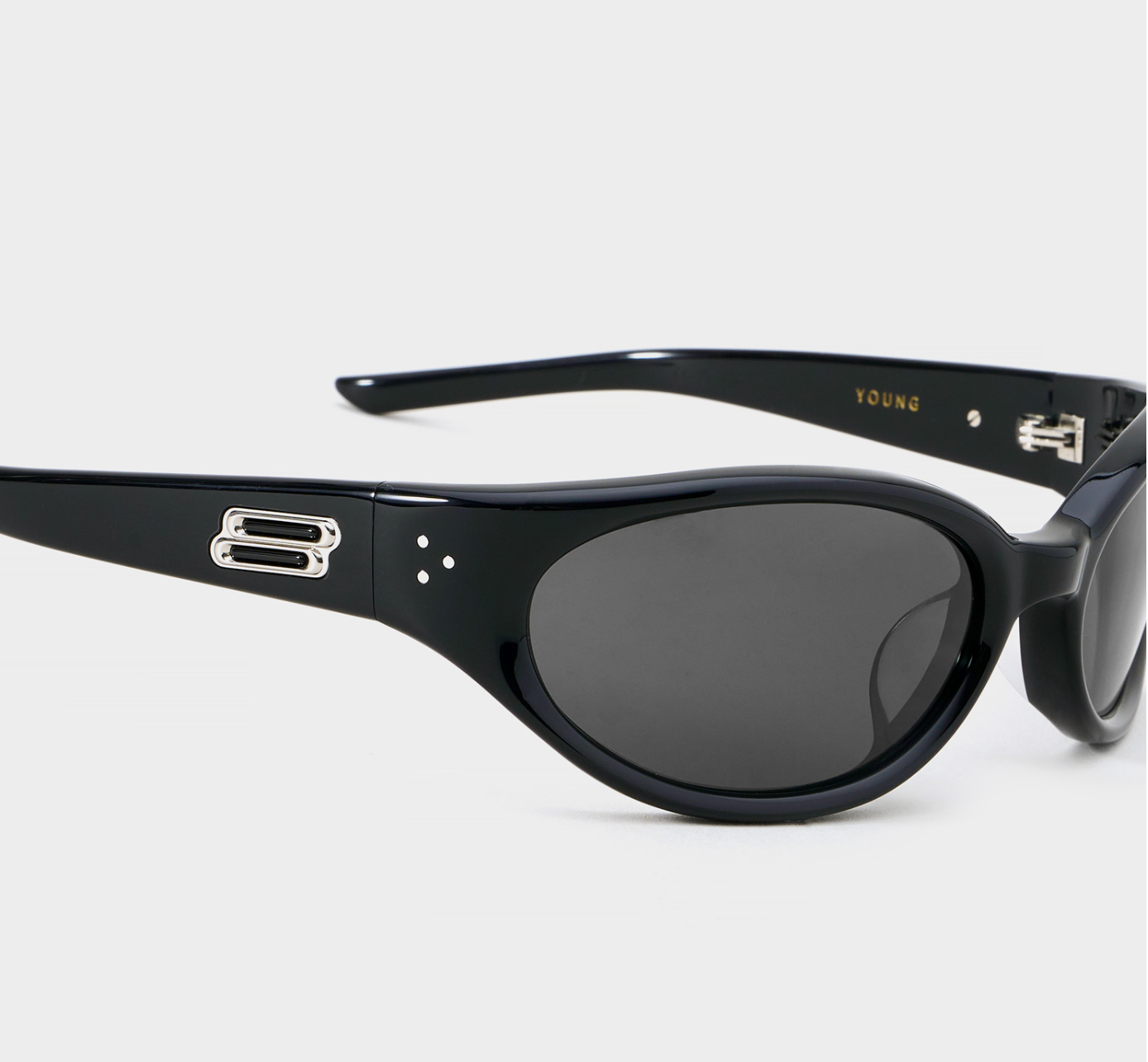 Pre-owned Gentle Monster Authentic  2024 Young 01 Black Sunglasses