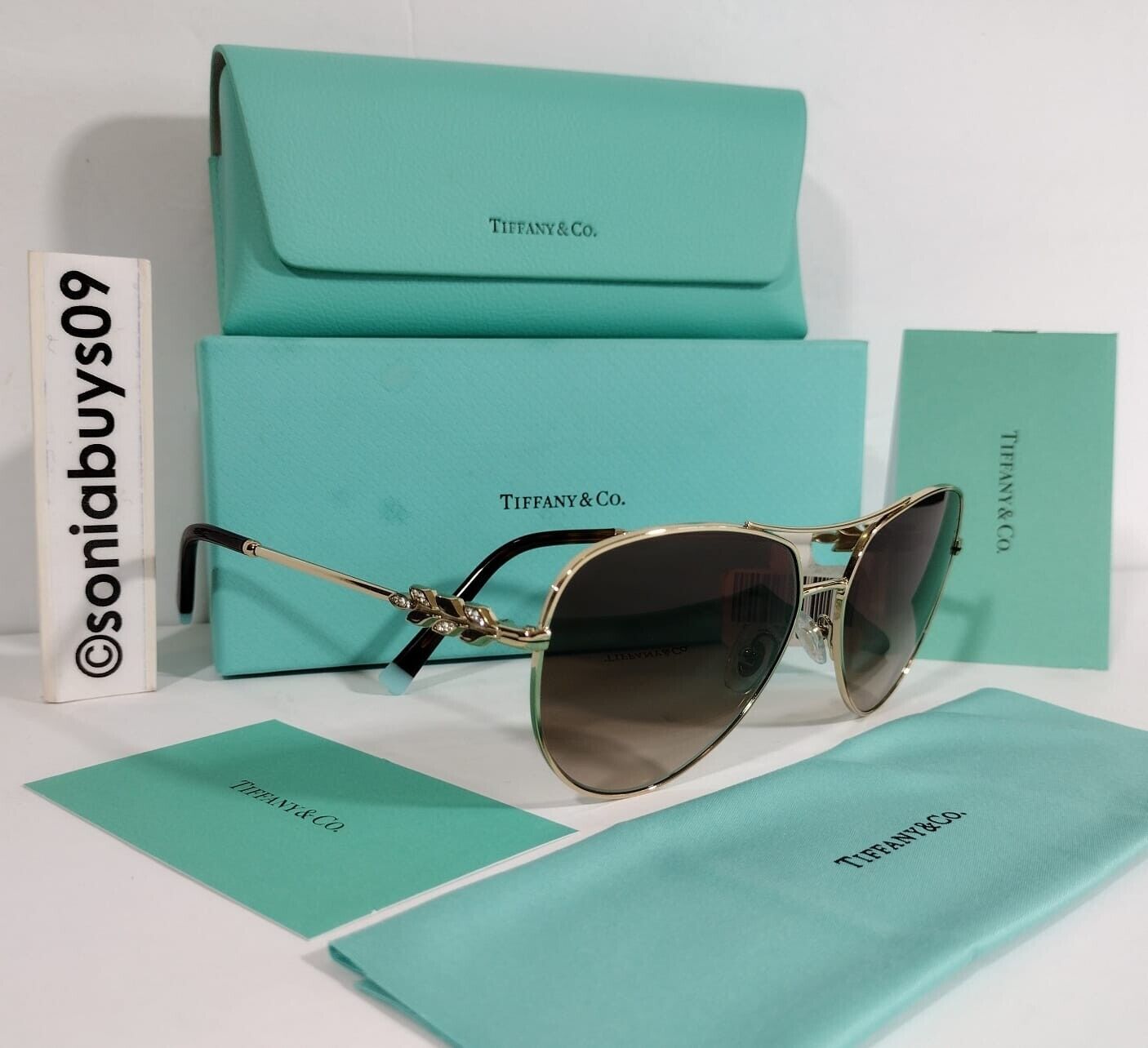 Tiffany & Co Women's Aviator Sunglasses, TF 3083B, Gold Tiffany & Co Women's Aviator Sunglasses, TF 3083B, Gold