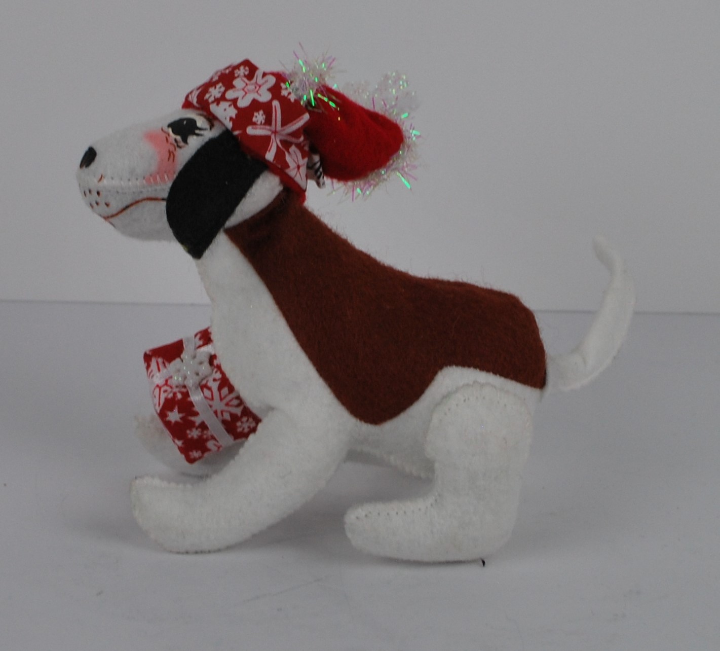 Annalee Christmas  Beagle Dog Puppy 2009