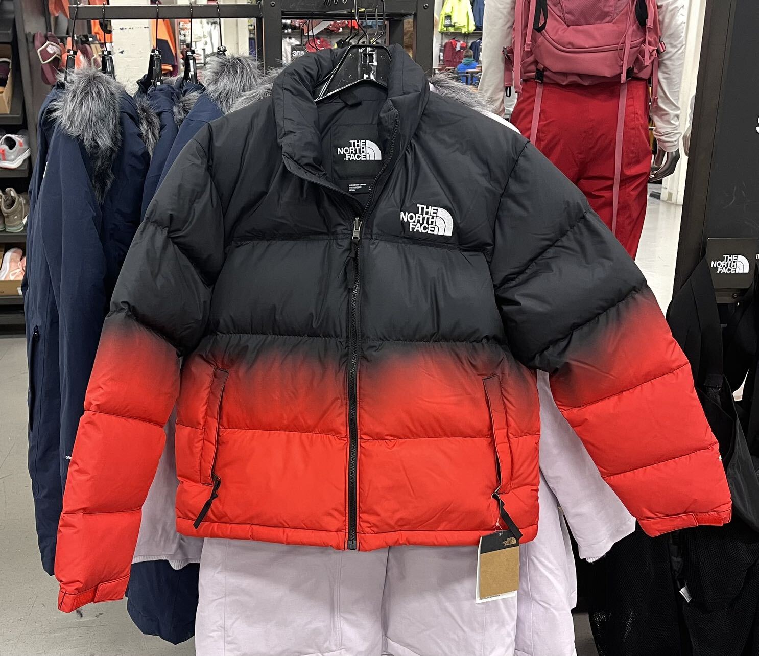 WOMENS The North Face 1996 retro nuptse jacket 700-down WOMENS The North Face 1996 retro nuptse jacket 700-down