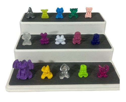Gogos Crazy Bones: Classic Series Aliens lot 15x Translucent