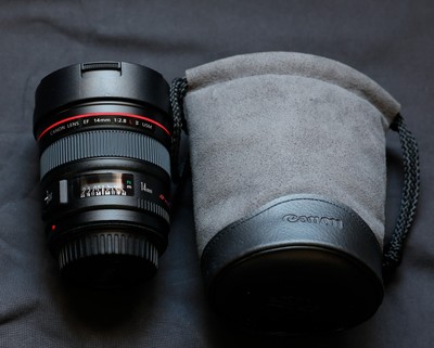 Canon 14mm f/2.8L EF II L Ultra Wide-Angle Lens USM