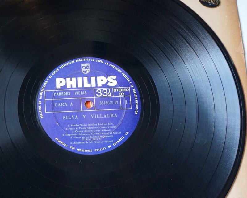 レコード  SILVA SILVA & VILLALBA Paredes Viejas V. 2 PHILIPS COLOMBIA LP Latin