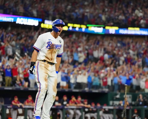 祝WS MVP!! Corey Seager シーガー　直筆サイン　ジャージ JIL5N4G5FHI6N2YIRKCOIQ6C2A.jpg
