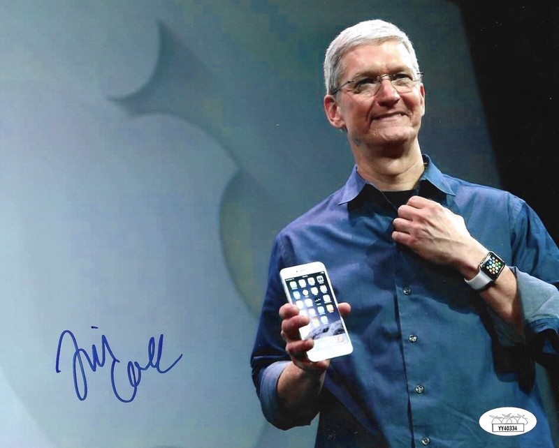 Tim Cook Signed 8x10 Photo JSA LOA Apple CEO Autograph