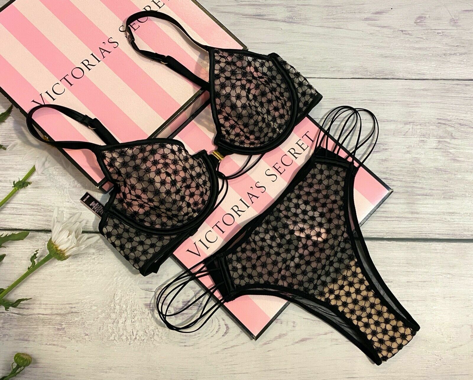 

Victorias Secret без подкладки с глубоким вырезом Starburst Luxe Bra на косточках Cheeky Set Black, Черный, Victoria’s Secret Plunge Bra Set