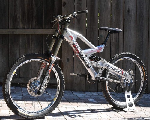Downhill KHS Marzocchi Monster HOPE brakes Mavic DeeMaxx