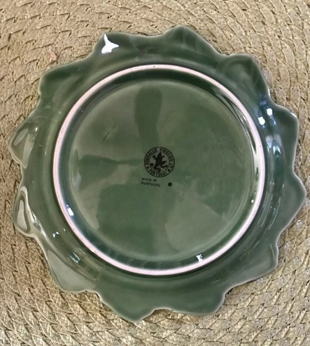 Bordallo Pinheiro Portugal Green Majolica Pottery Salad Dessert Plate