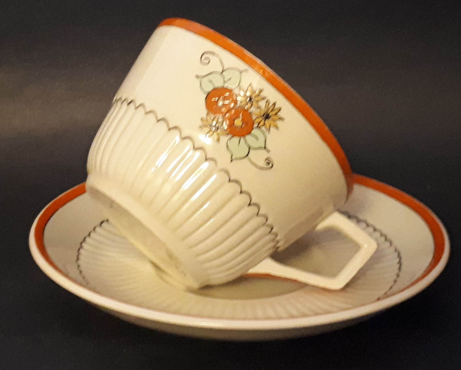 ART DECO STYLE COFFEE CUP & SAUCER RIDGWAY BEDFORD IVORY WARE CHARMING VINTAGE