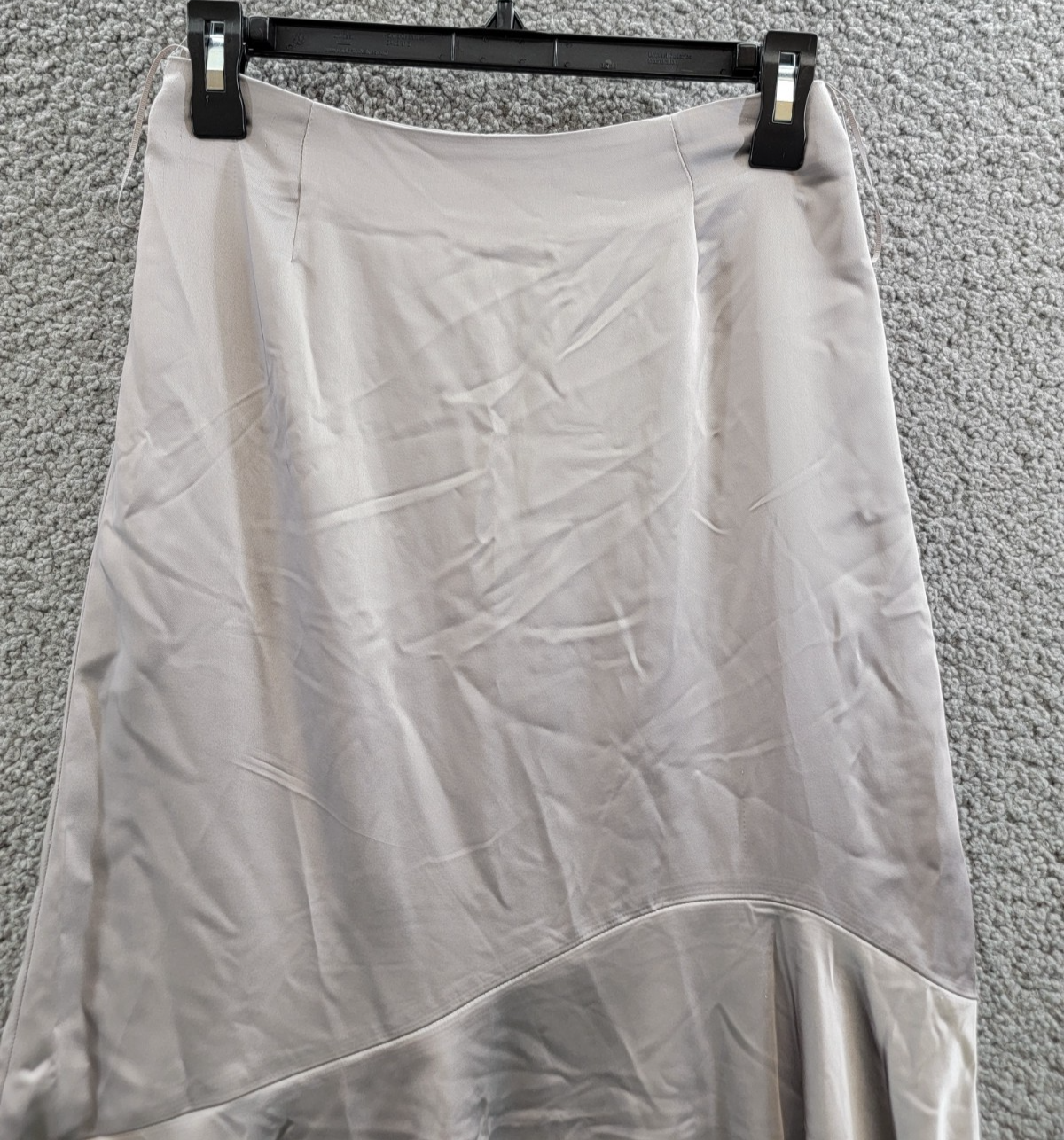 Steve Madden Lucille Satin Asymmetrical Hem Midi Skirt Women's XS Ash Grey - Picture 3 of 16