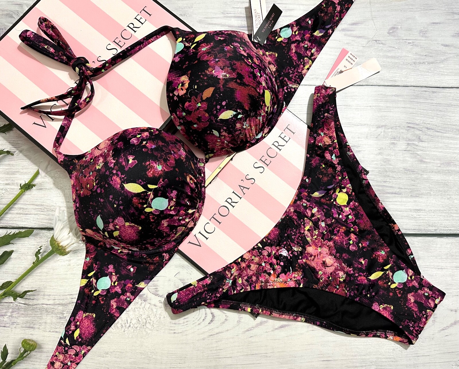 

Комплект для плавания Victorias Secret из 2 предметов BOMBSHELL Push-up добавить 2 чашки Cheeky Multicolor, 34B Bombshell add 2c Push-up - Small Cheeky Side Tie Bikini
