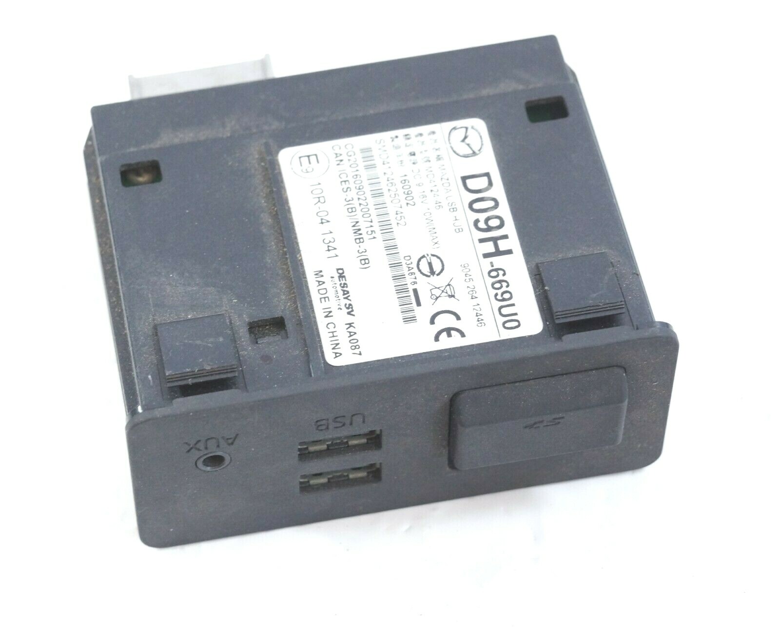 Mazda 2 6 CX-3 CX-5 CX-9 USB Port Input AUX SD Hub Unit OEM