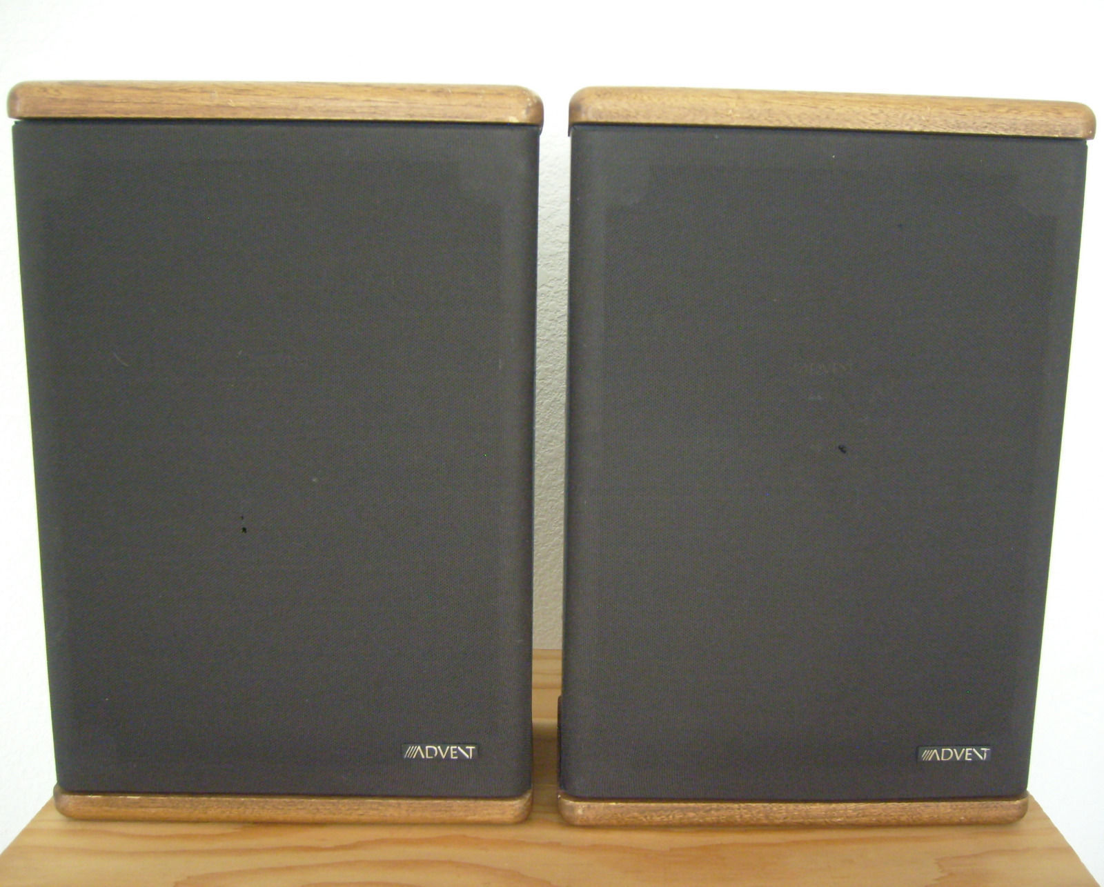 Advent Vintage Speakers