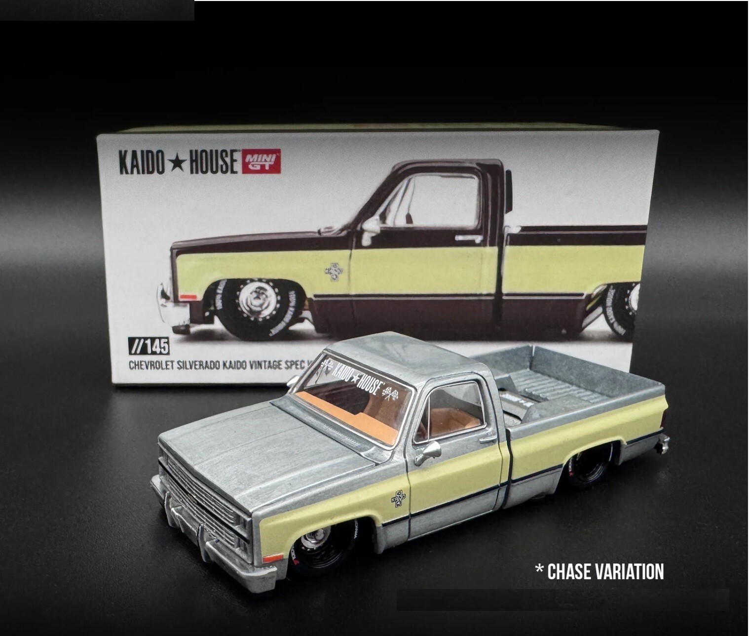MINIGT 街道ハウス　CHEVY SILVERADO　チェイス CHASE CAR 1/64 Kaido House x Mini GT Chevrolet Silverado