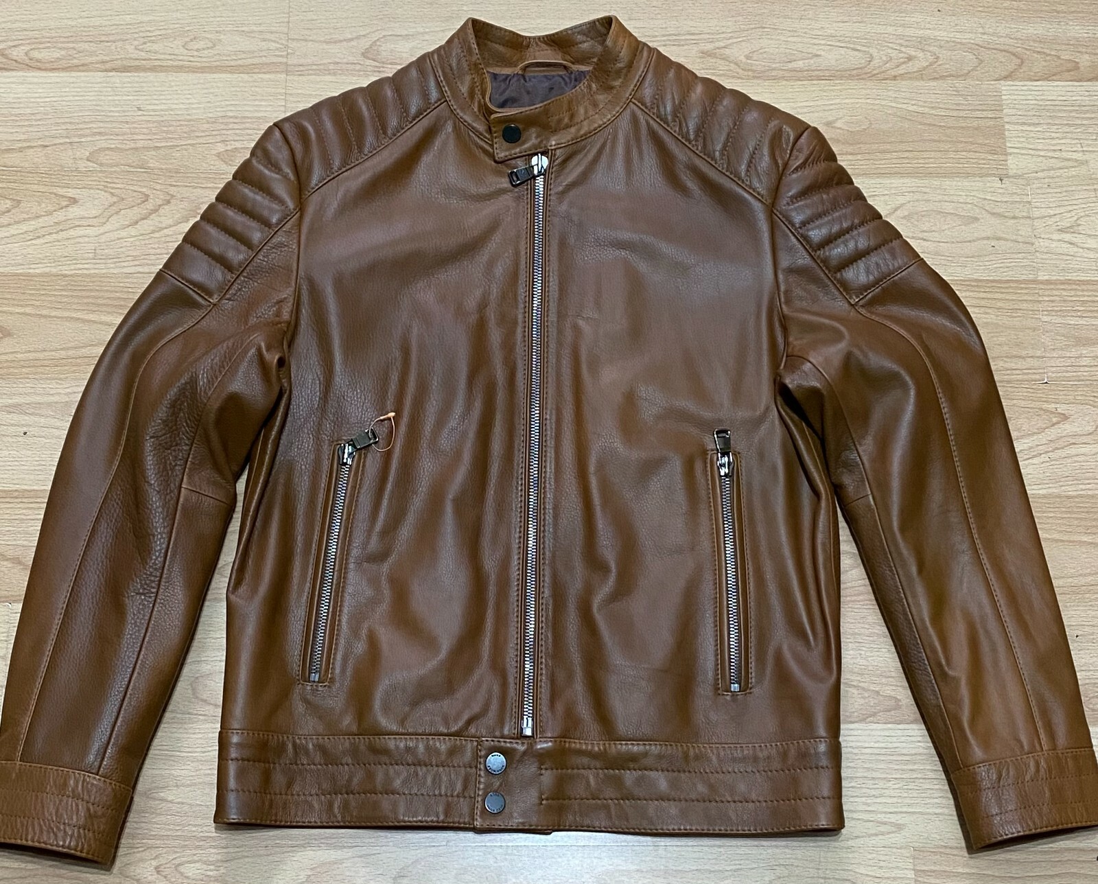 Hugo Boss Men's cow Leather Brown Jacket SIZE UK 52 , UK 48 Hugo Boss Men's cow Leather Brown Jacket SIZE UK 52 , UK 48