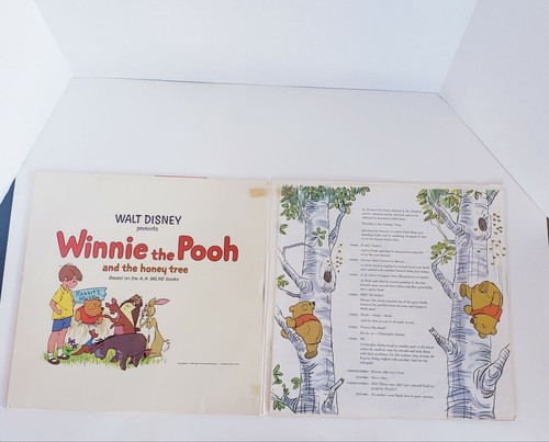 Walt Disney 1965 Winnie the Pooh and the Honey Tree Disneyland 3928