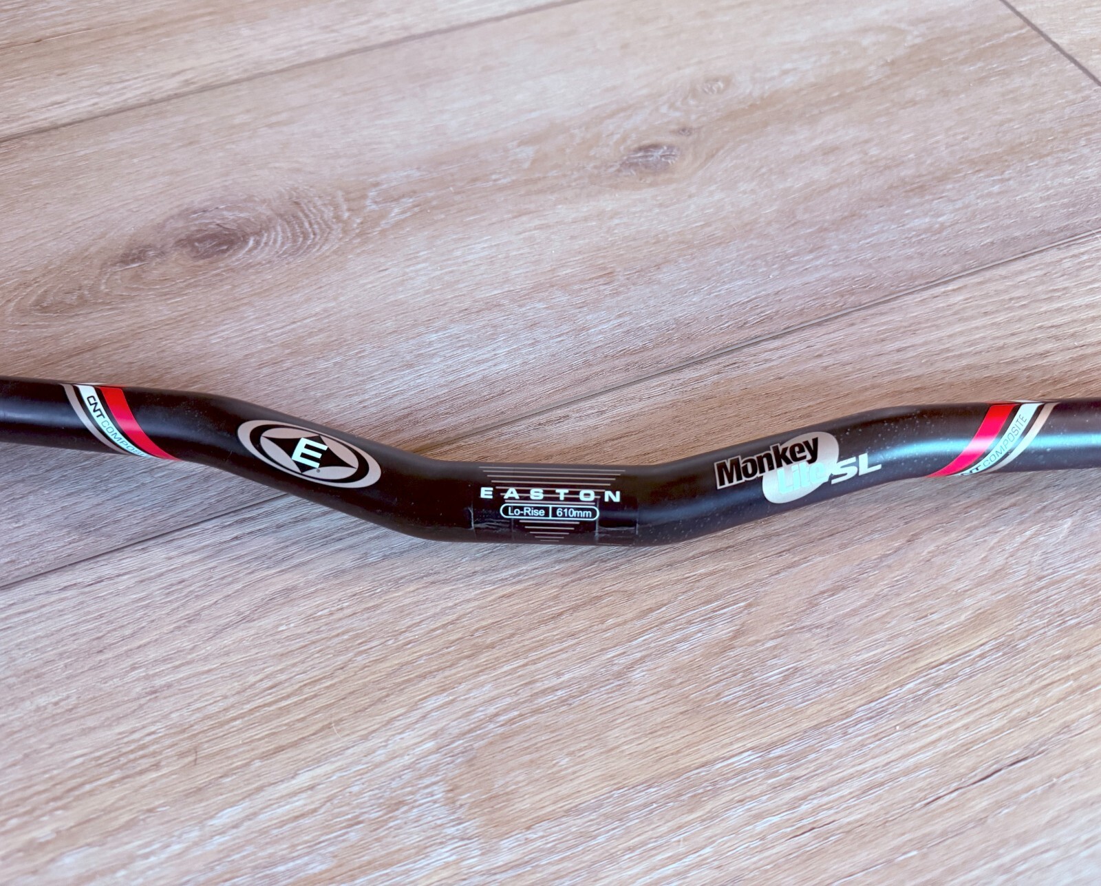EASTON MONKEY LITE DH カーボン ライザーバー 25.4 Easton