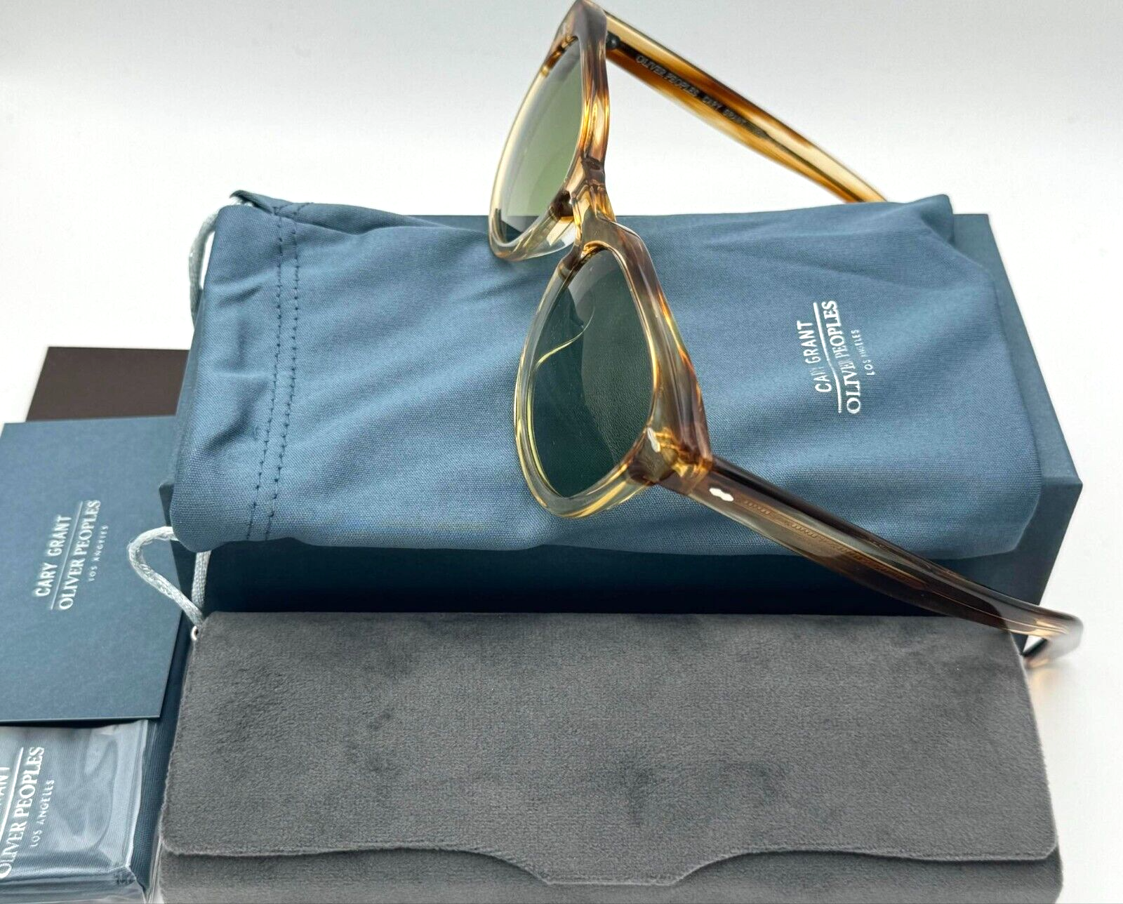 Pre-owned Oliver Peoples Cary Grant Sun Ov5413su 167452 -honey Vsb / Green C Sunglasses