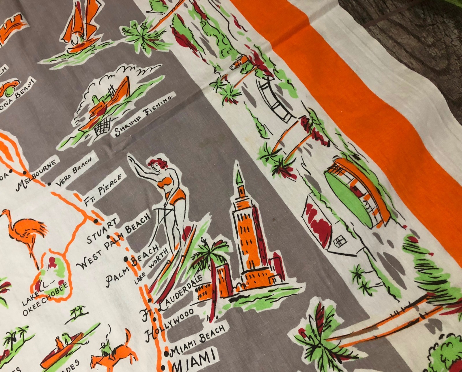 Vintage Florida Orange Trim Tablecloth