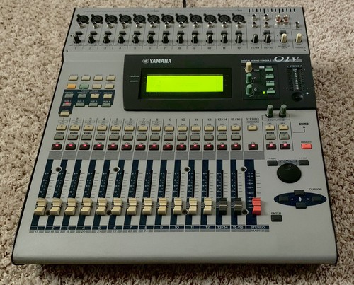 YAMAHA 01V デジタルミキサー　美品　ヤマハ Yahoo!オークション -「yamaha 01v」の落札相場・落札価格